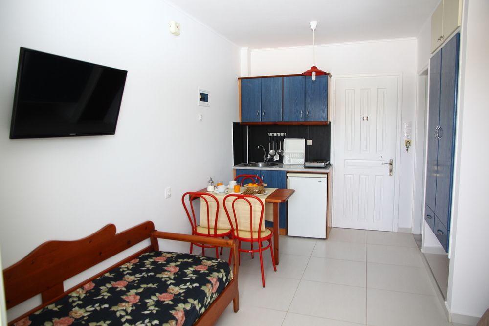 Bellos Hotel Apartments خيرسونِسوس المظهر الخارجي الصورة